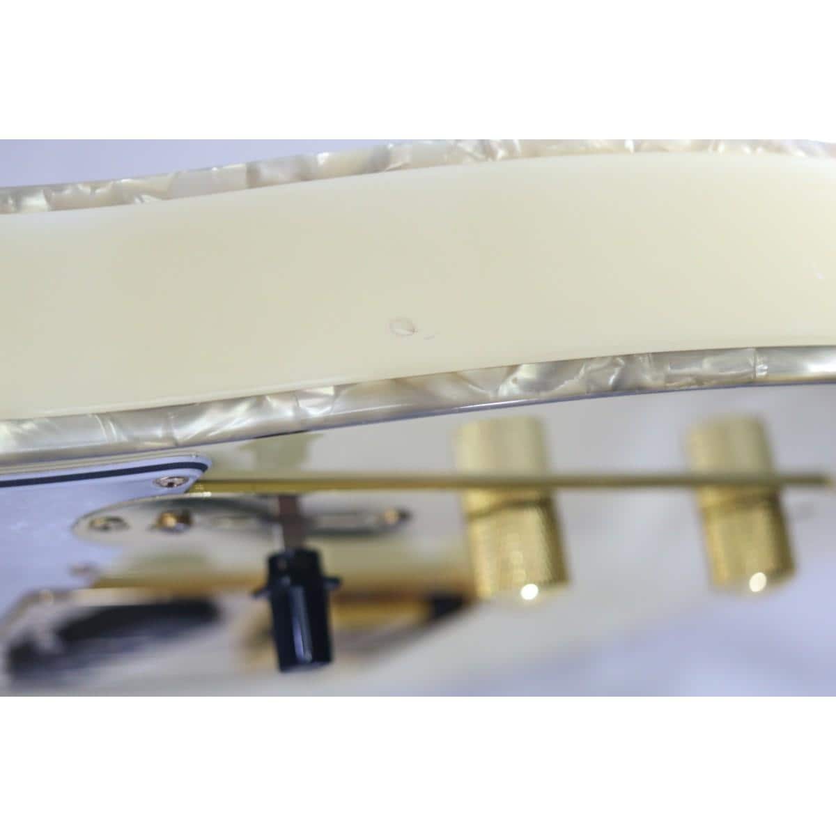 ＦＥＮＤＥＲ　ＪＡＰＡＮ　　ＴＬＧ－９４Ｐ