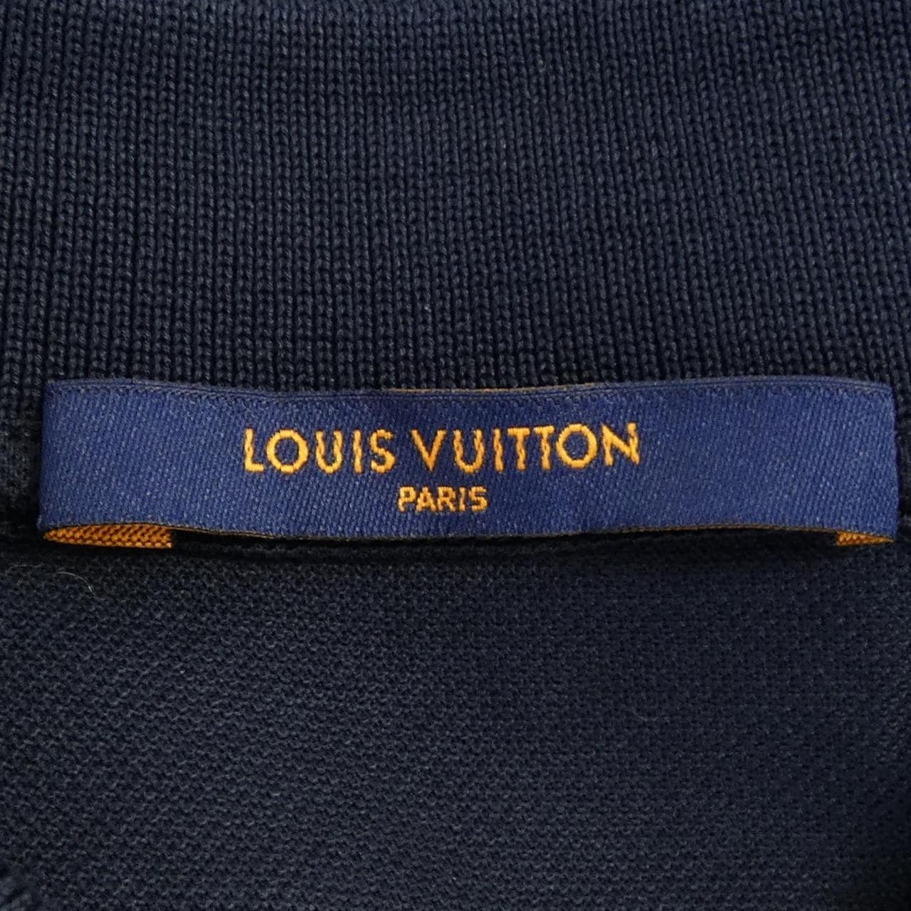 LOUIS VUITTON經典短袖珠地 Polo 衫 HAJR32JEA