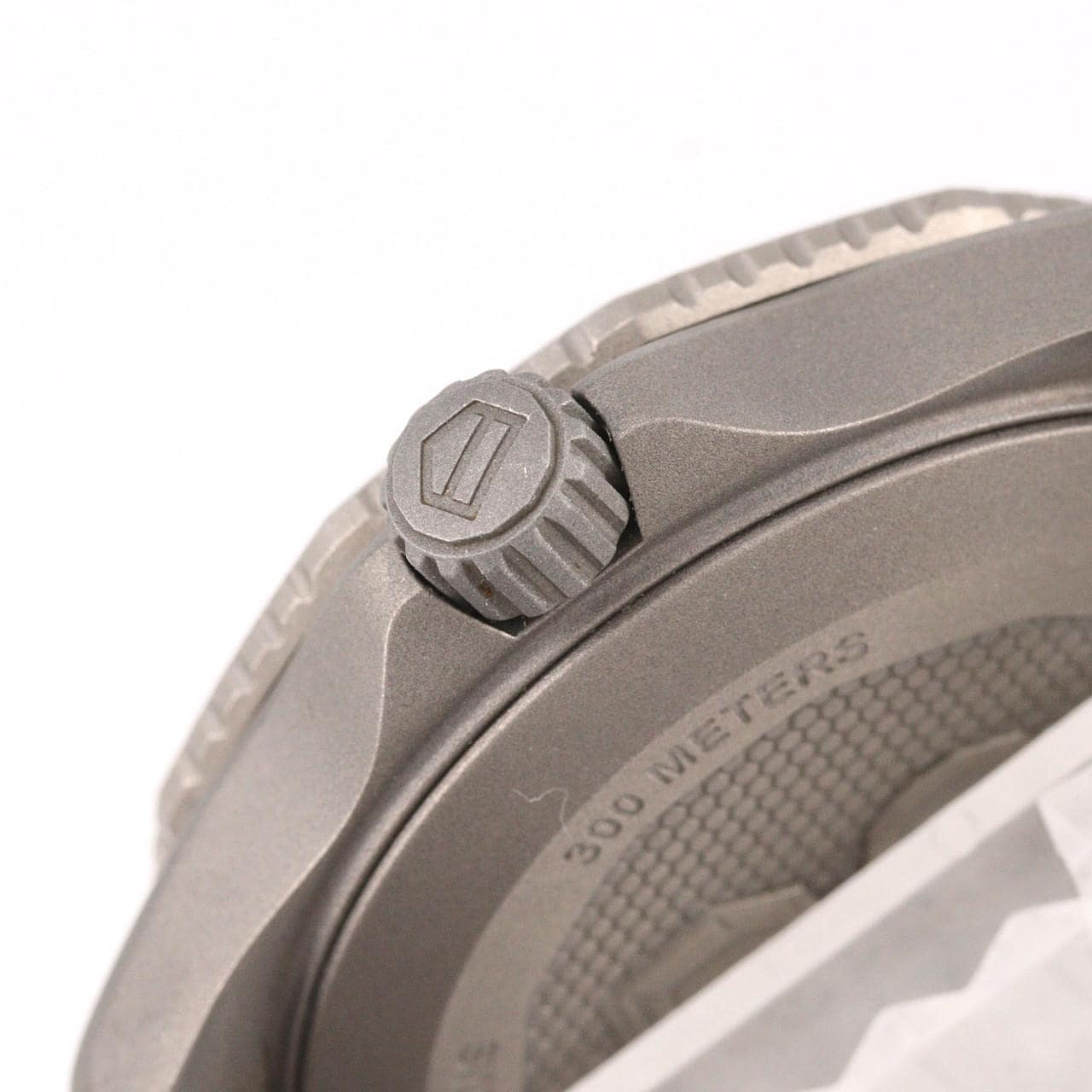 【ノーメンテナンス還元価格】タグ･ホイヤー アクアレーサープロフェッショナル300 TI WBP208B.BF0631 TI 自動巻