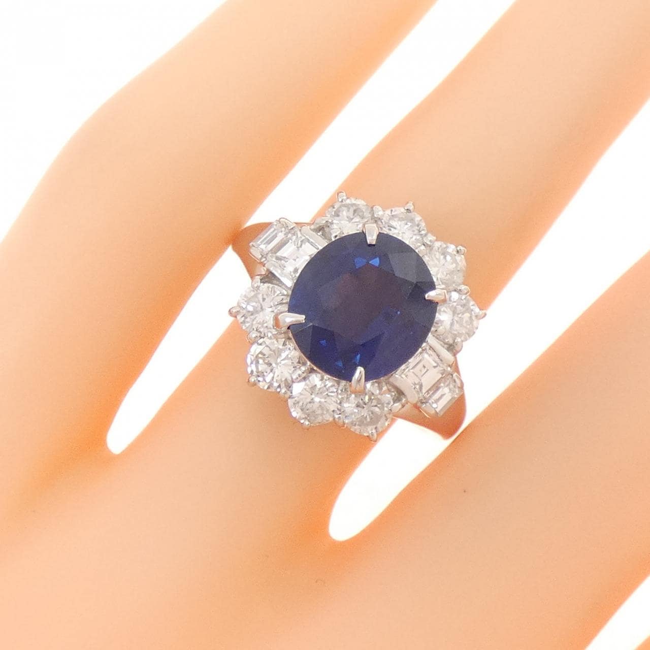 PT900 サファイヤ リング 3.34CT