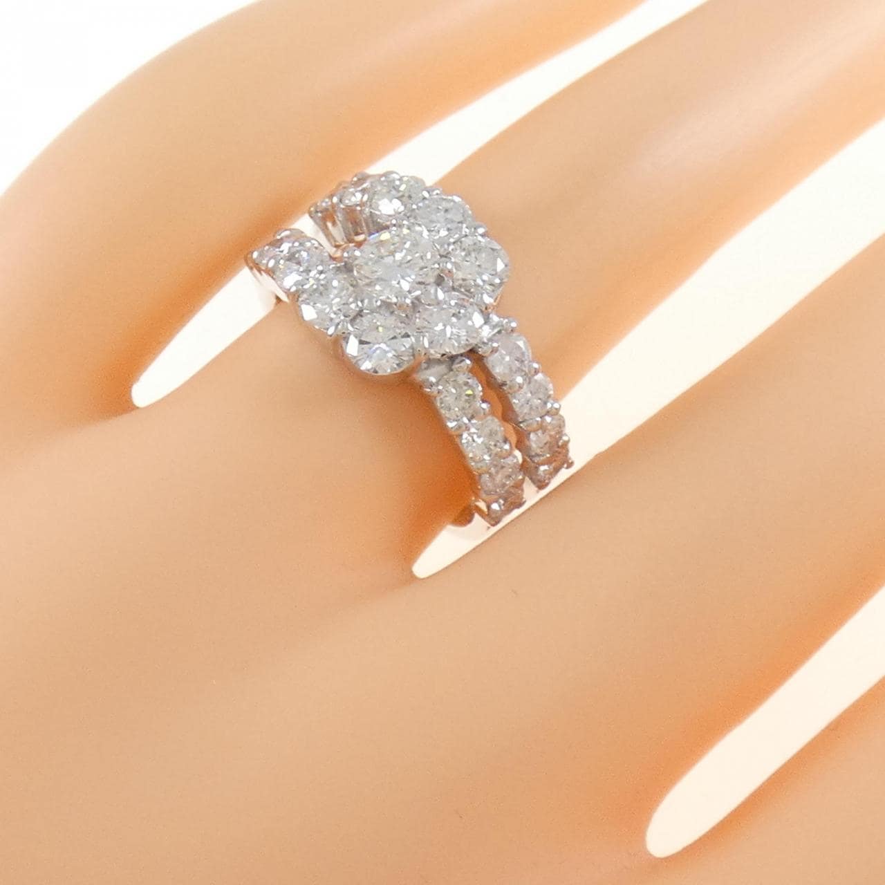 K18WG ダイヤモンド リング 0.33CT