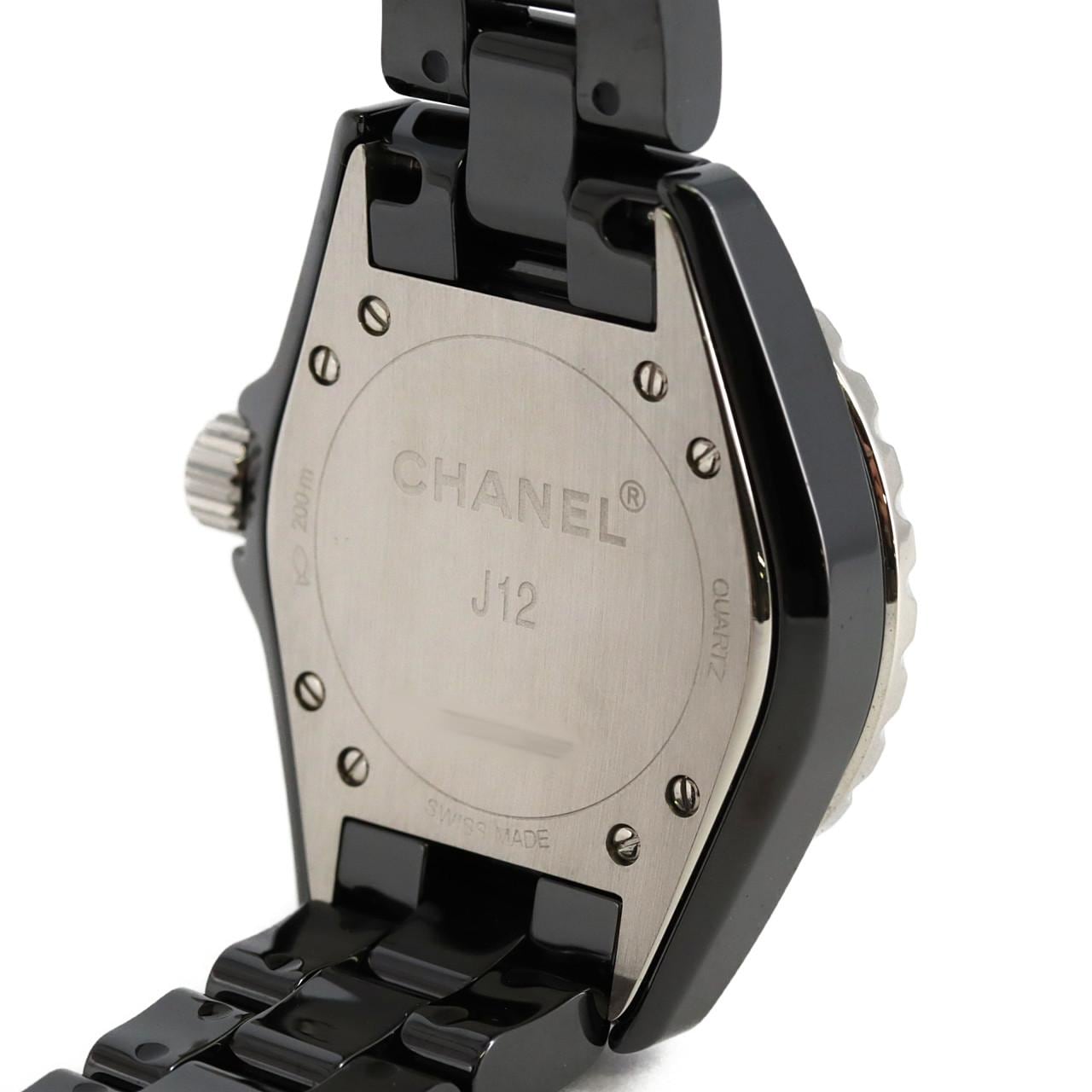 CHANEL J12 33mm Ceramic H0682 Ceramic Quartz