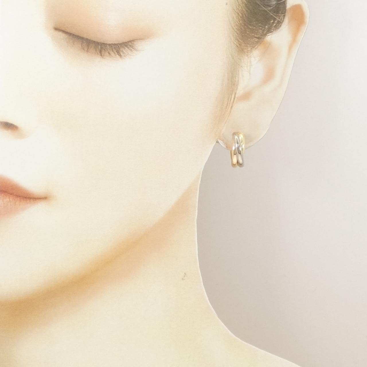 K18スリーカラー ピアス