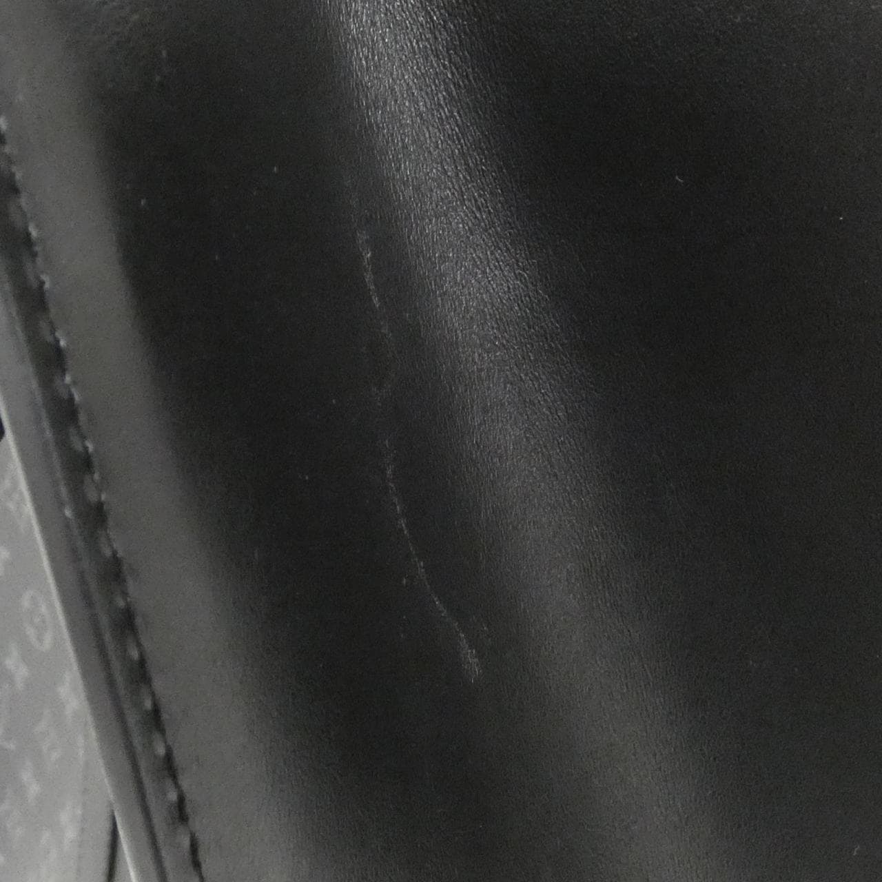 ルイヴィトン モノグラム エクリプス サック プラ 24H M47059 バッグ