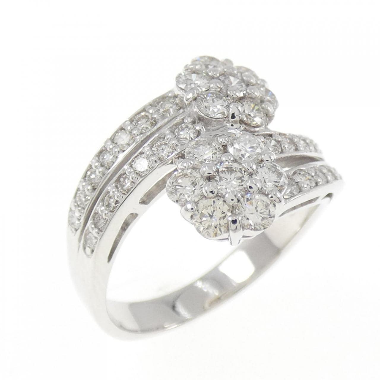 K18WG フラワー ダイヤモンド リング 1.00CT