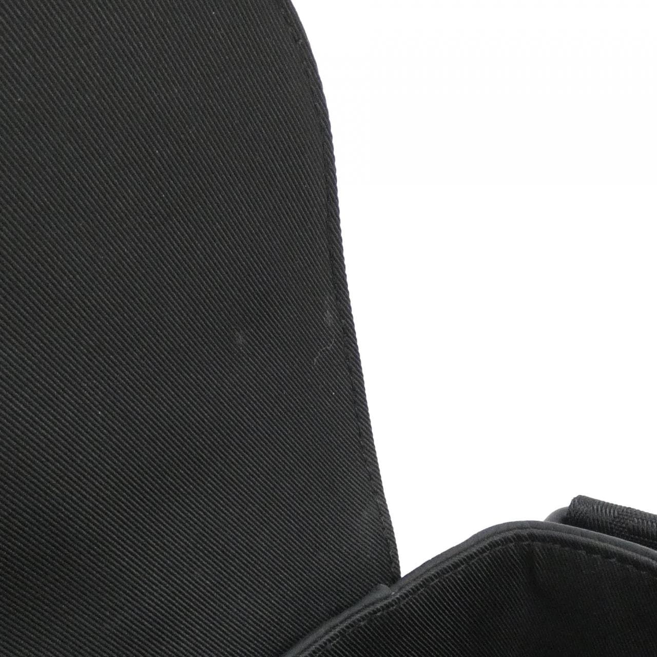 ルイヴィトン トリヨン クリストファー メッセンジャー M58476 ショルダーバッグ