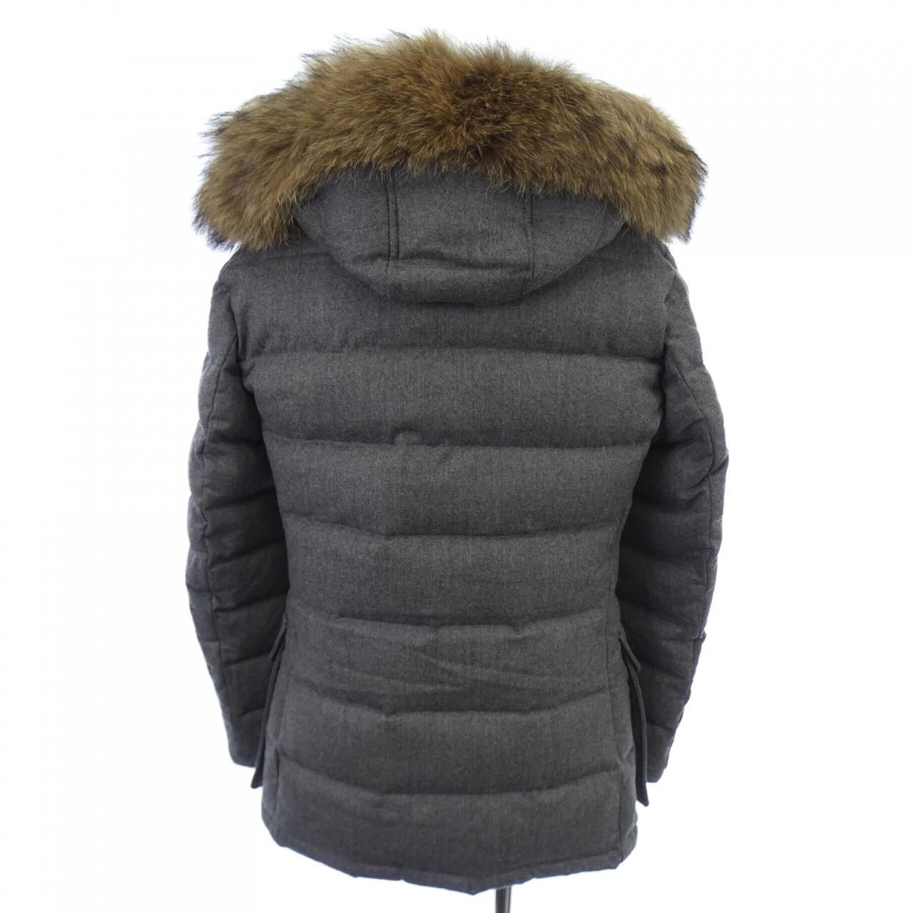 モンクレール MONCLER ダウンジャケット