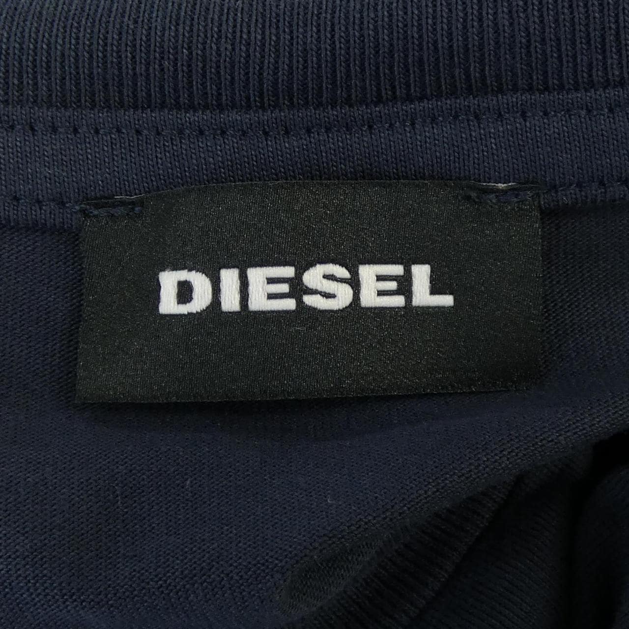 ディーゼル DIESEL Tシャツ