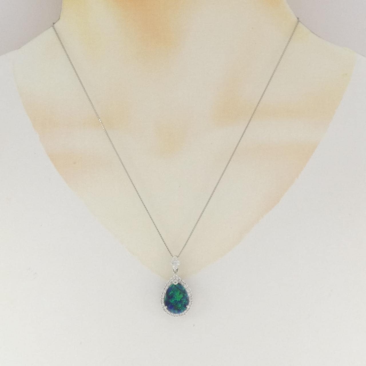 PT900/PT850 ブラックオパール ネックレス 5.26CT