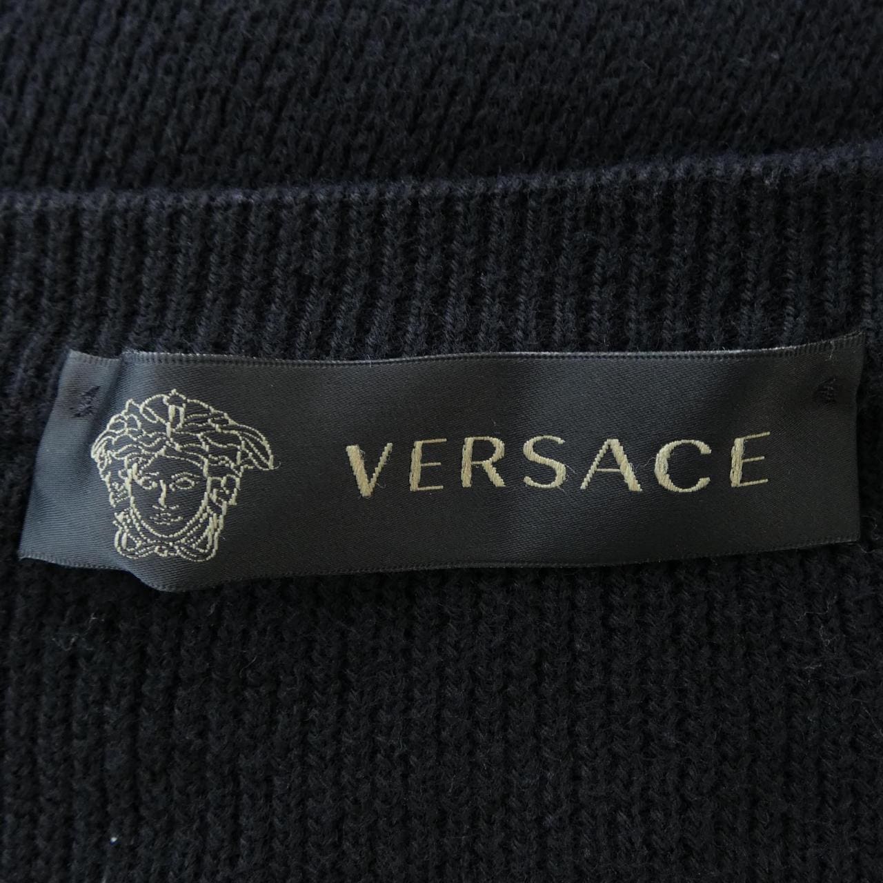 ヴェルサーチェ VERSACE A81366 ニット