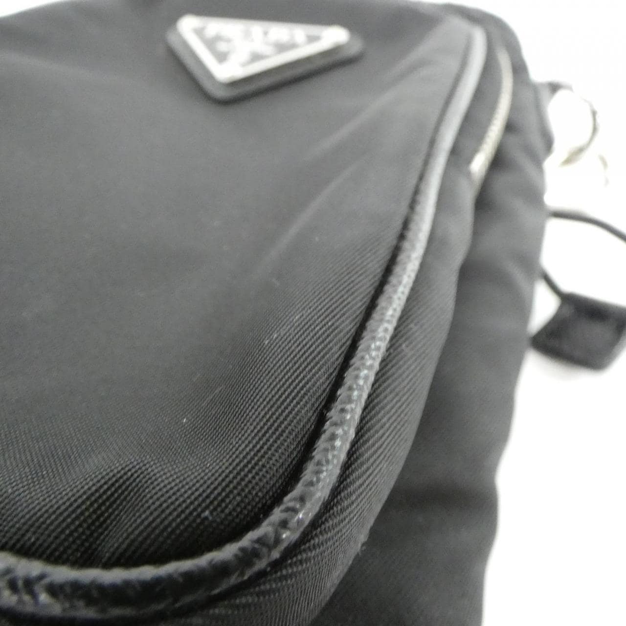 プラダ 2ZH155 フォンケース