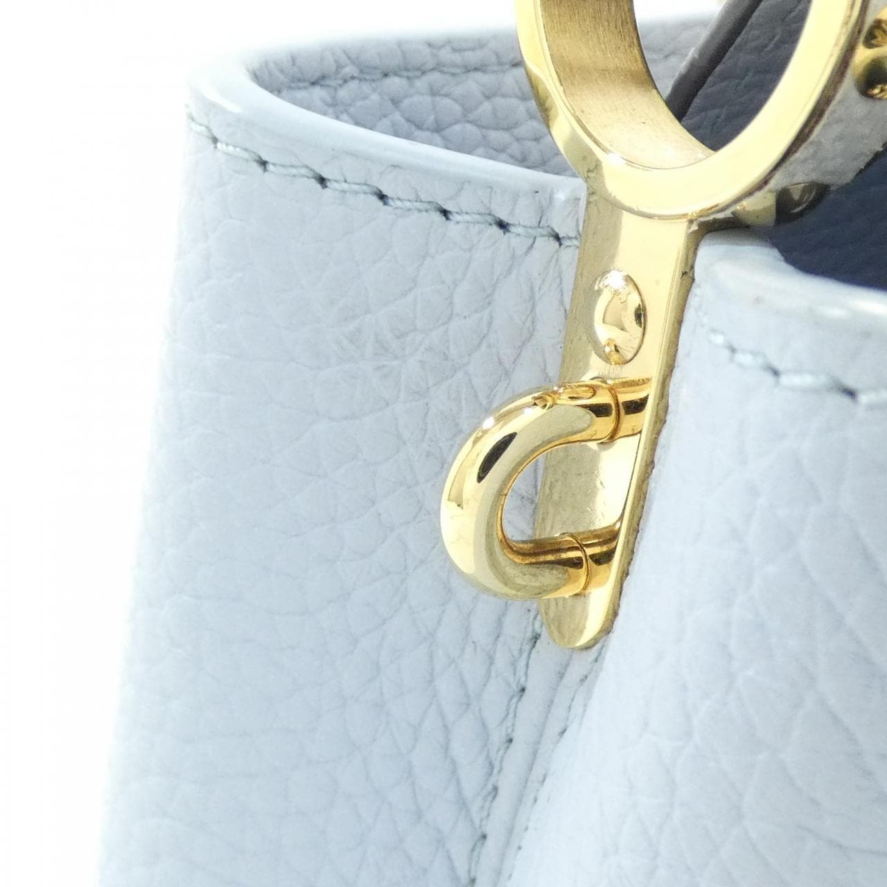 LOUIS VUITTON异域皮革 Capucines 迷你包 M22876