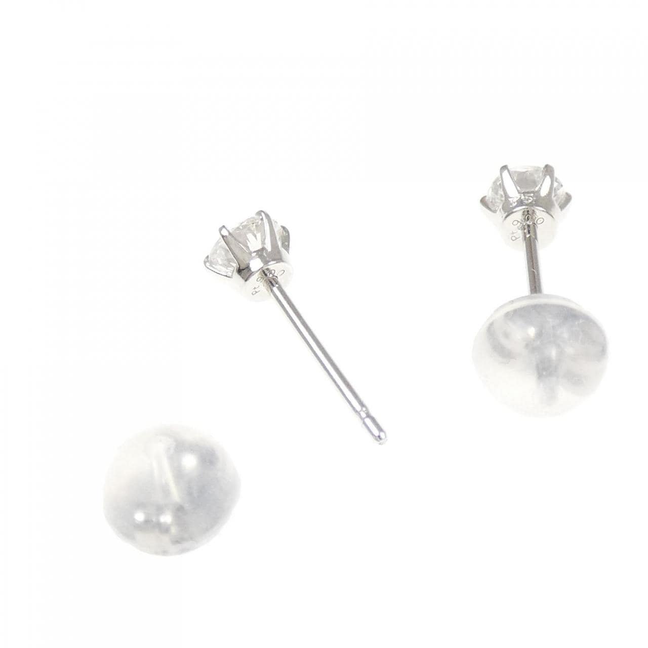 PT900 ソリティア ダイヤモンド ピアス 0.310CT