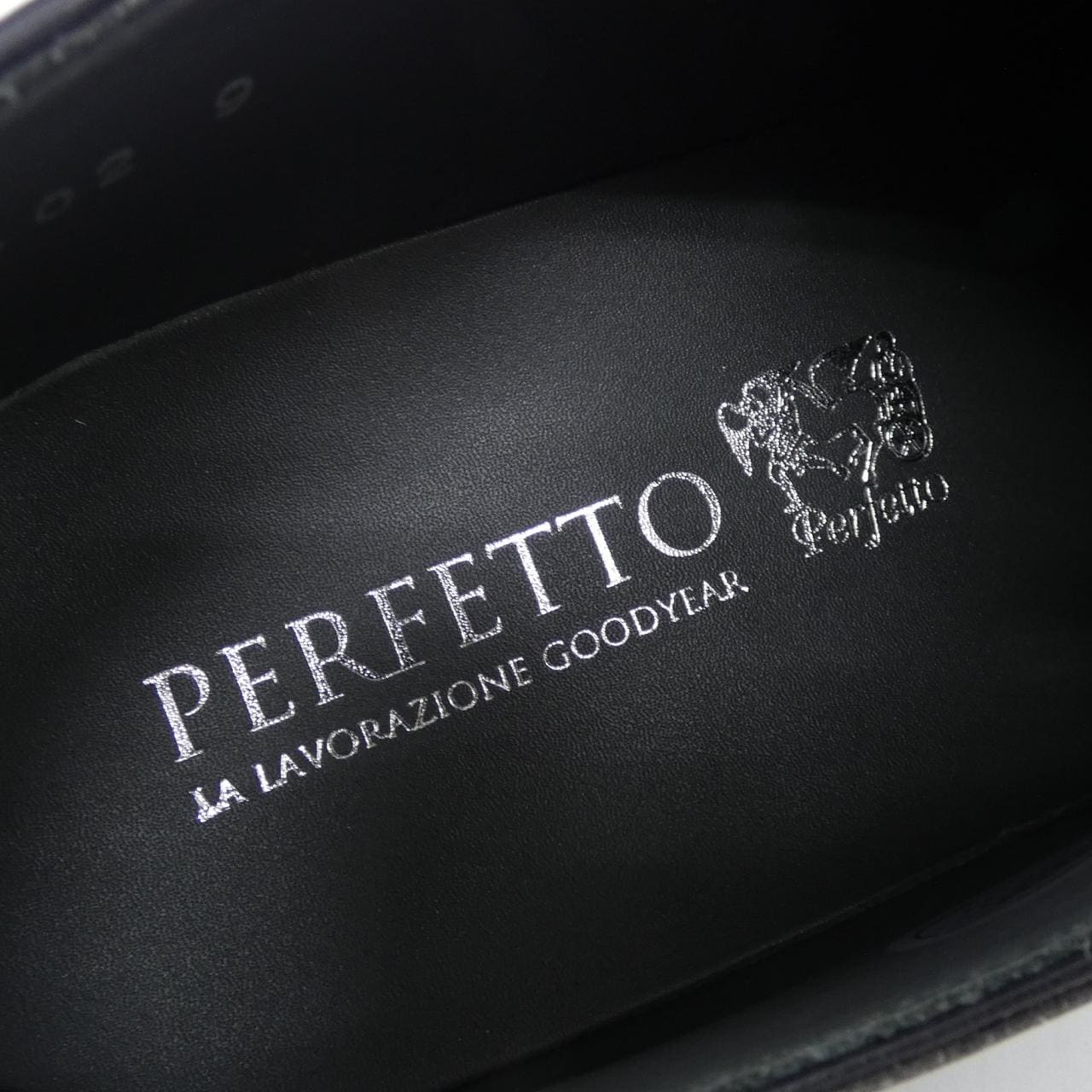 PERFETTO P3402 シューズ