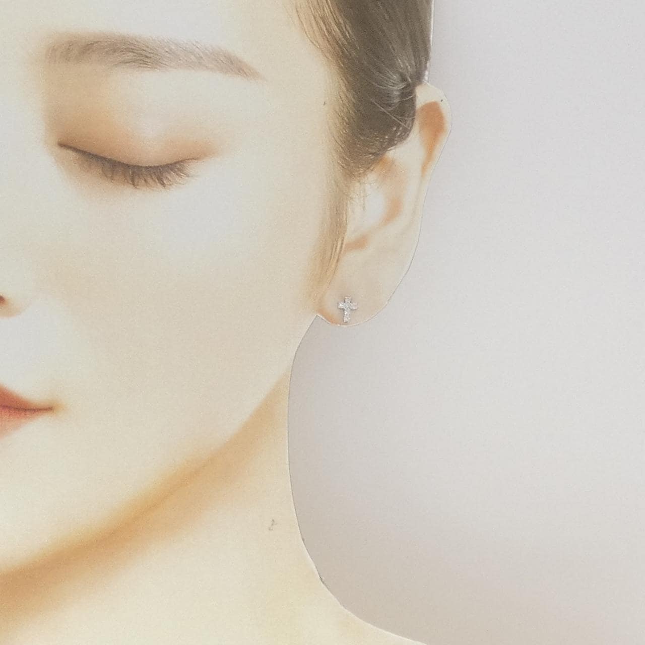 PT900 クロス ダイヤモンド ピアス