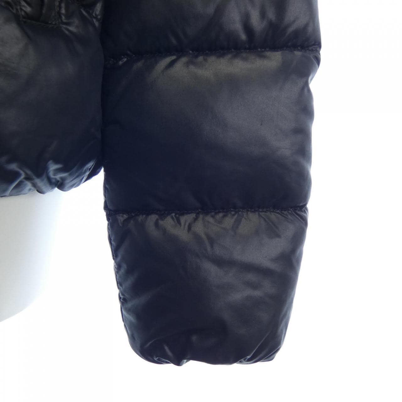 デュベティカ DUVETICA ダウンジャケット