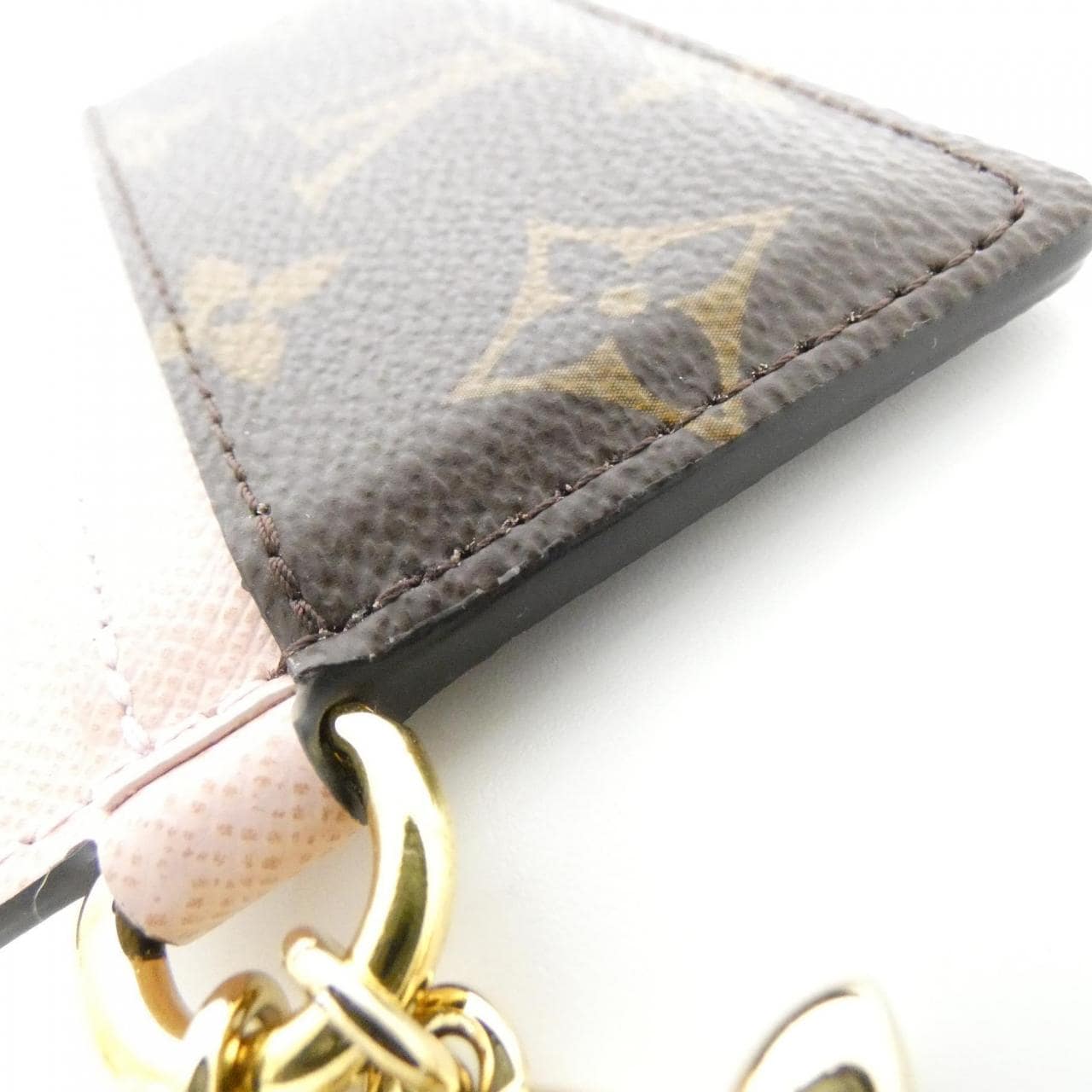 ルイヴィトン モノグラム カードケース ポルト カルト LVチャーム M82739 カードケース