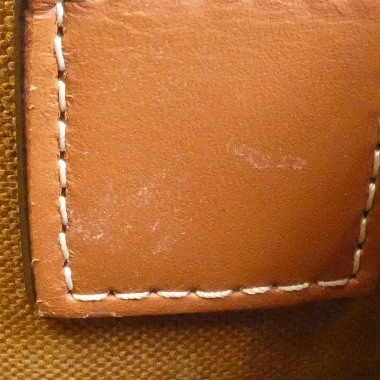 セリーヌ ミニ バーティカル カバ 194372BZK バッグ