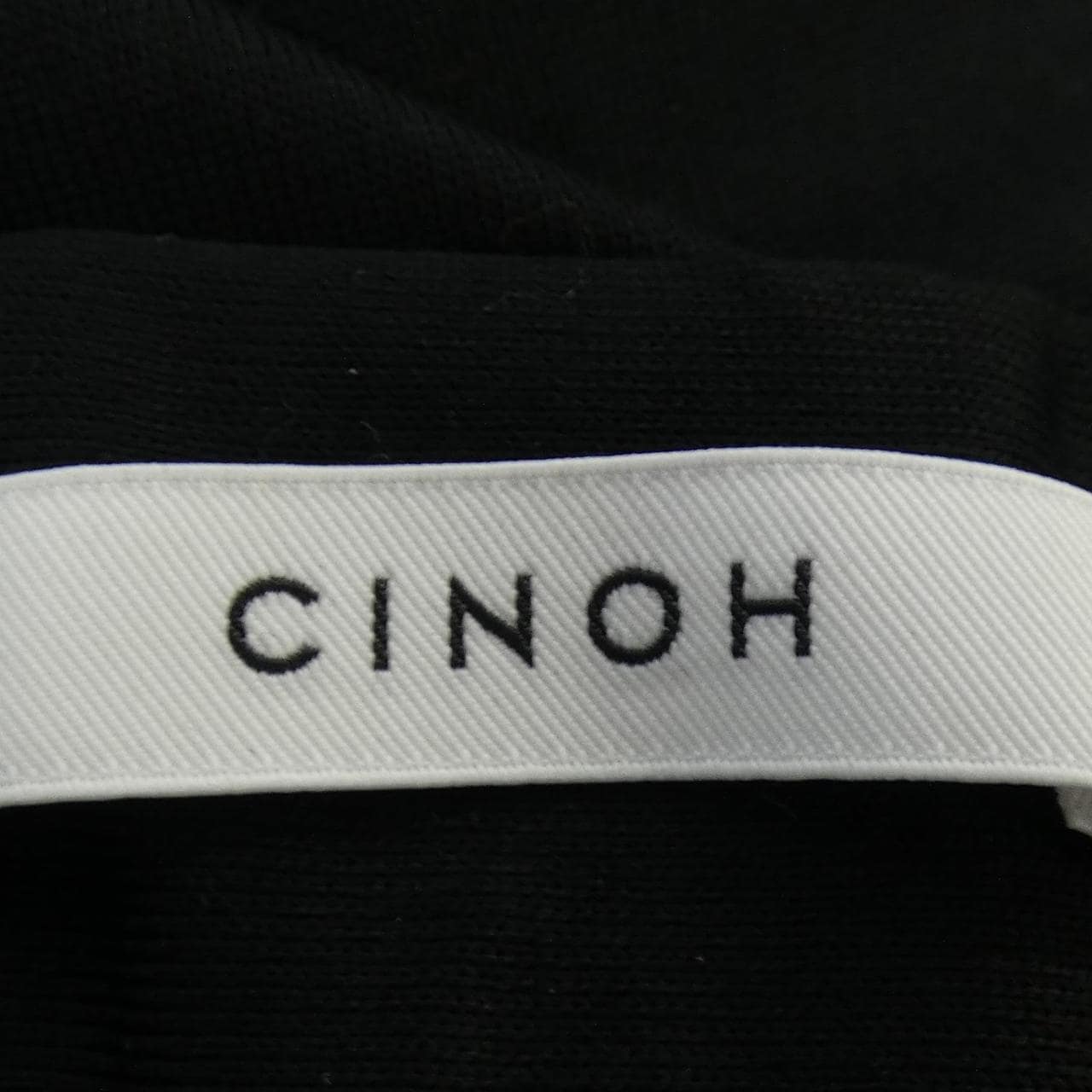 チノ CINOH パンツ