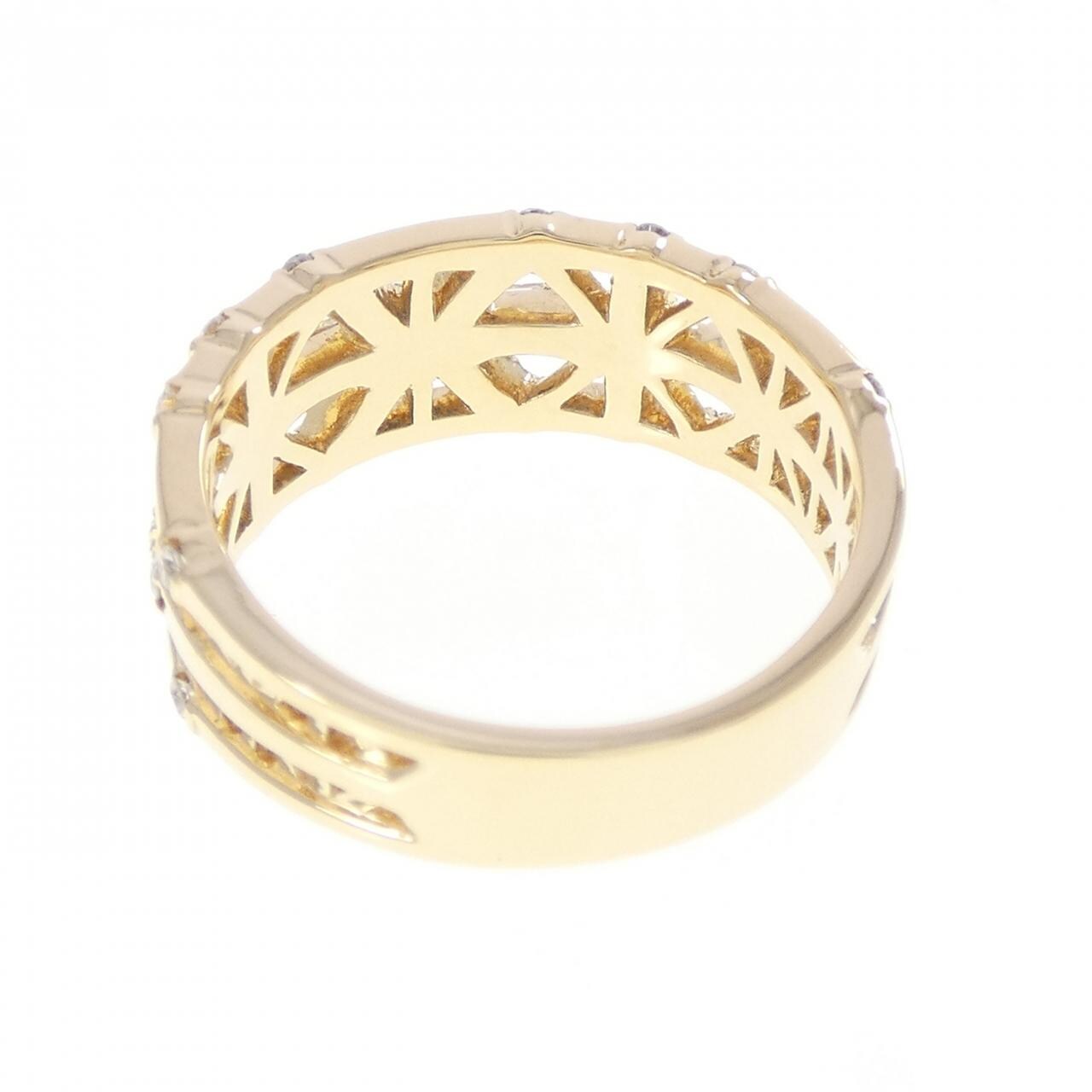 ベルシオラ ダイヤモンド リング 0.36CT