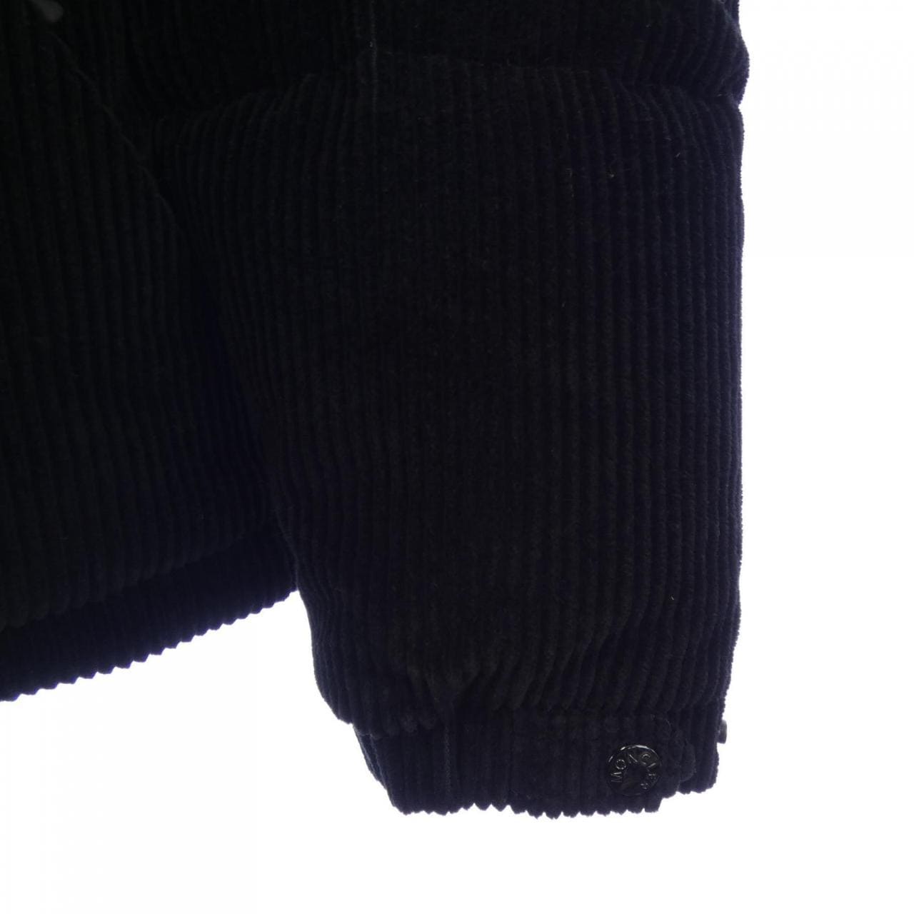 モンクレール MONCLER SERRANT ダウンジャケット