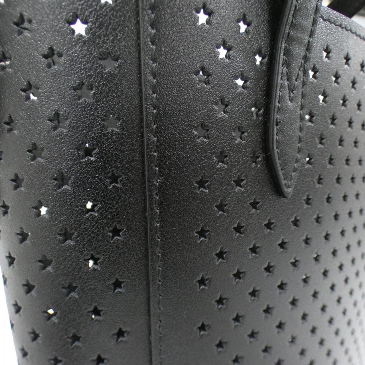 ジミーチュウ ブリア バッグ