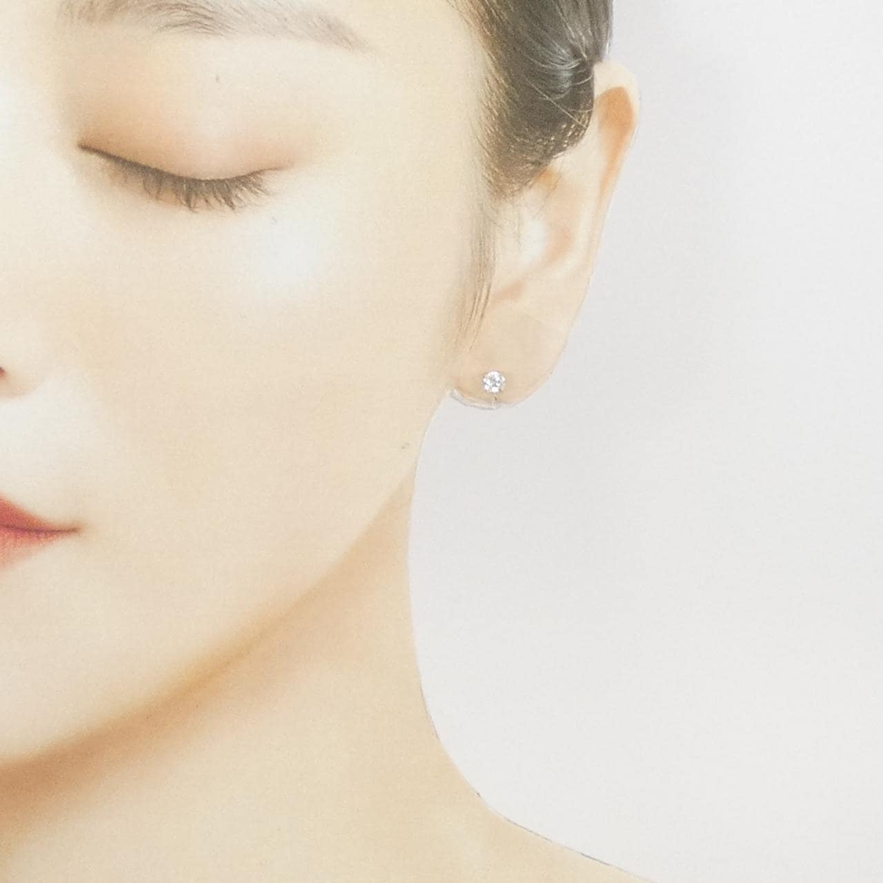 K18YG单钻鑽石耳環，0.471克拉