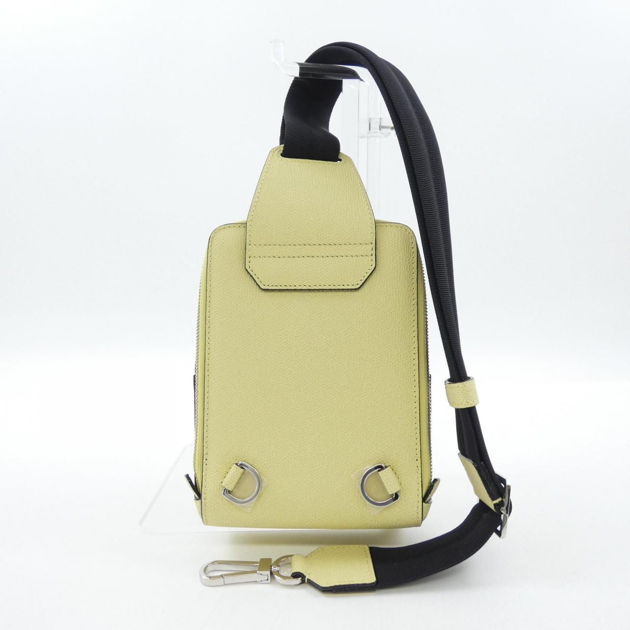 ヴァレクストラ VALEXTRA Vラインワンショルダーミニ BAG