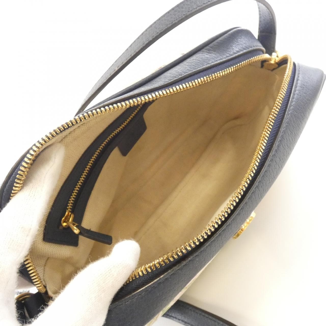 グッチ 550147 9ZIAX ショルダーバッグ