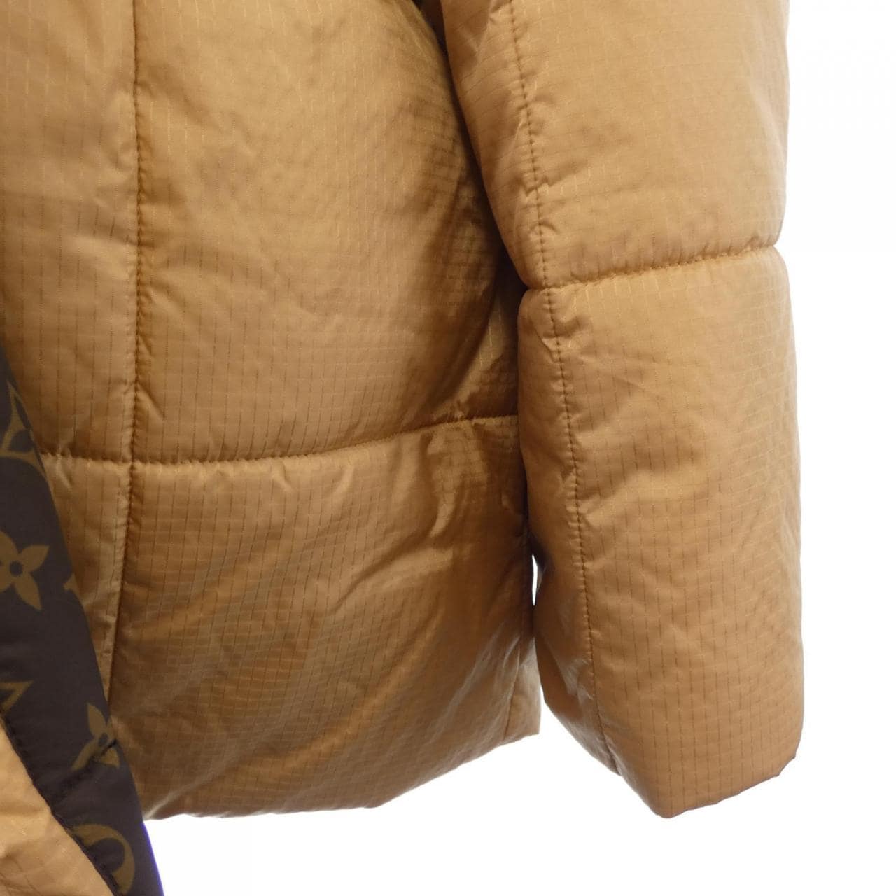 ルイヴィトン LOUIS VUITTON ショートピローパファーラップコート FNOW29E54 コート