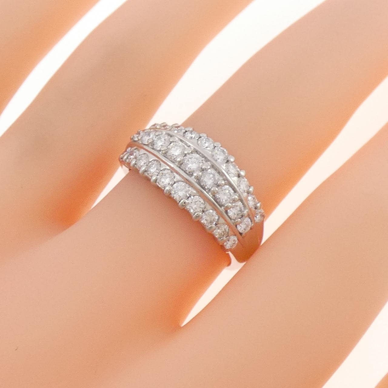 PT900 ダイヤモンド リング 1.00CT