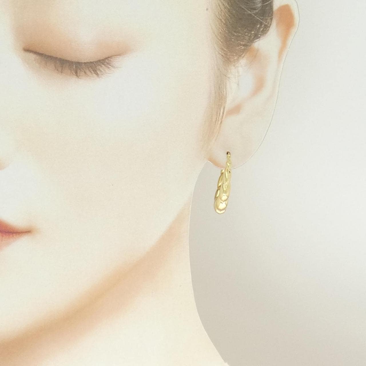 ウノアエレ 18KYG ピアス