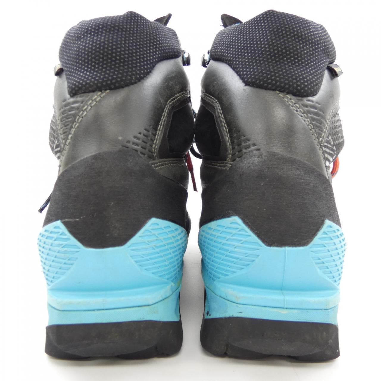 LA SPORTIVA ブーツ