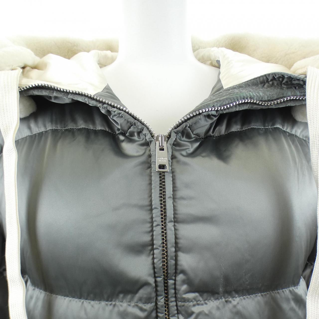 プラダ PRADA トライアングルロゴ 29W117 R202 R0K ダウンコート