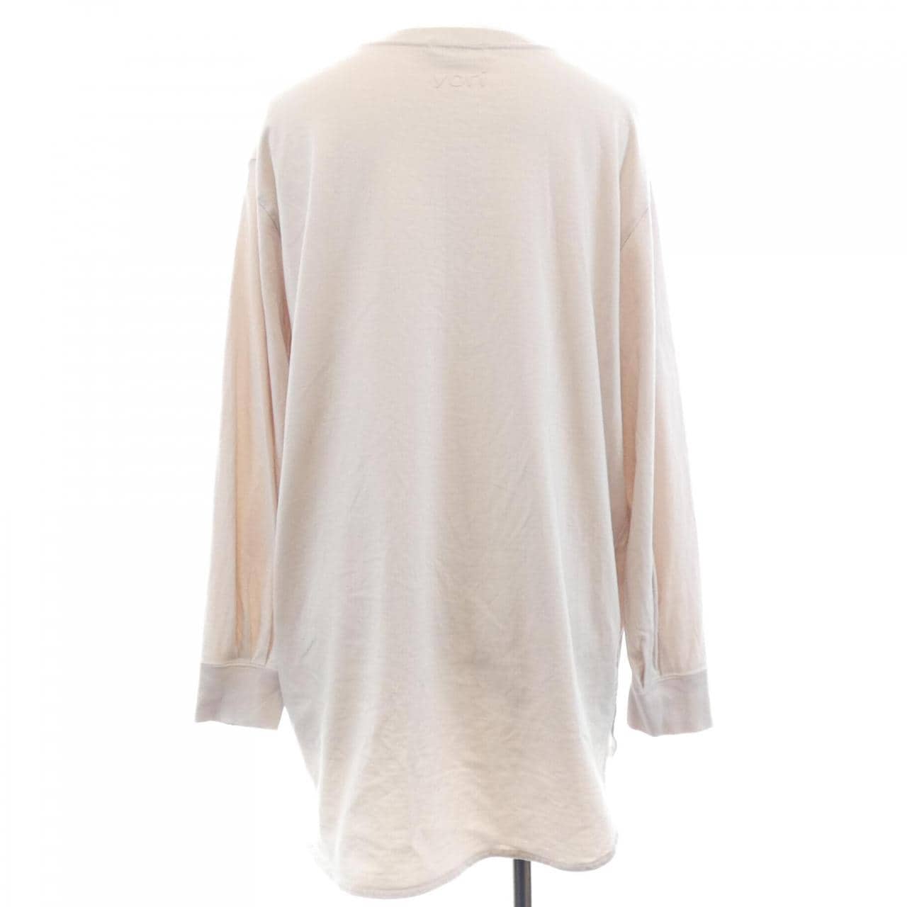 ヨリ yori Tシャツ