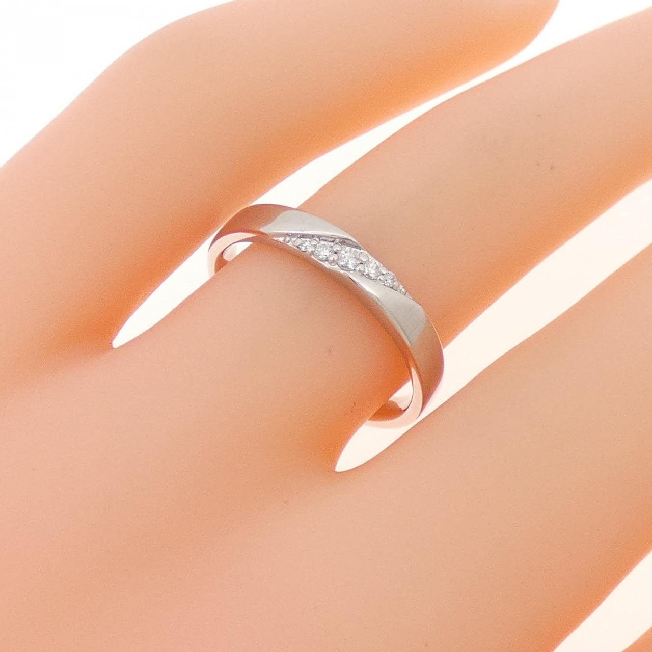 PT950 ダイヤモンド リング 0.04CT