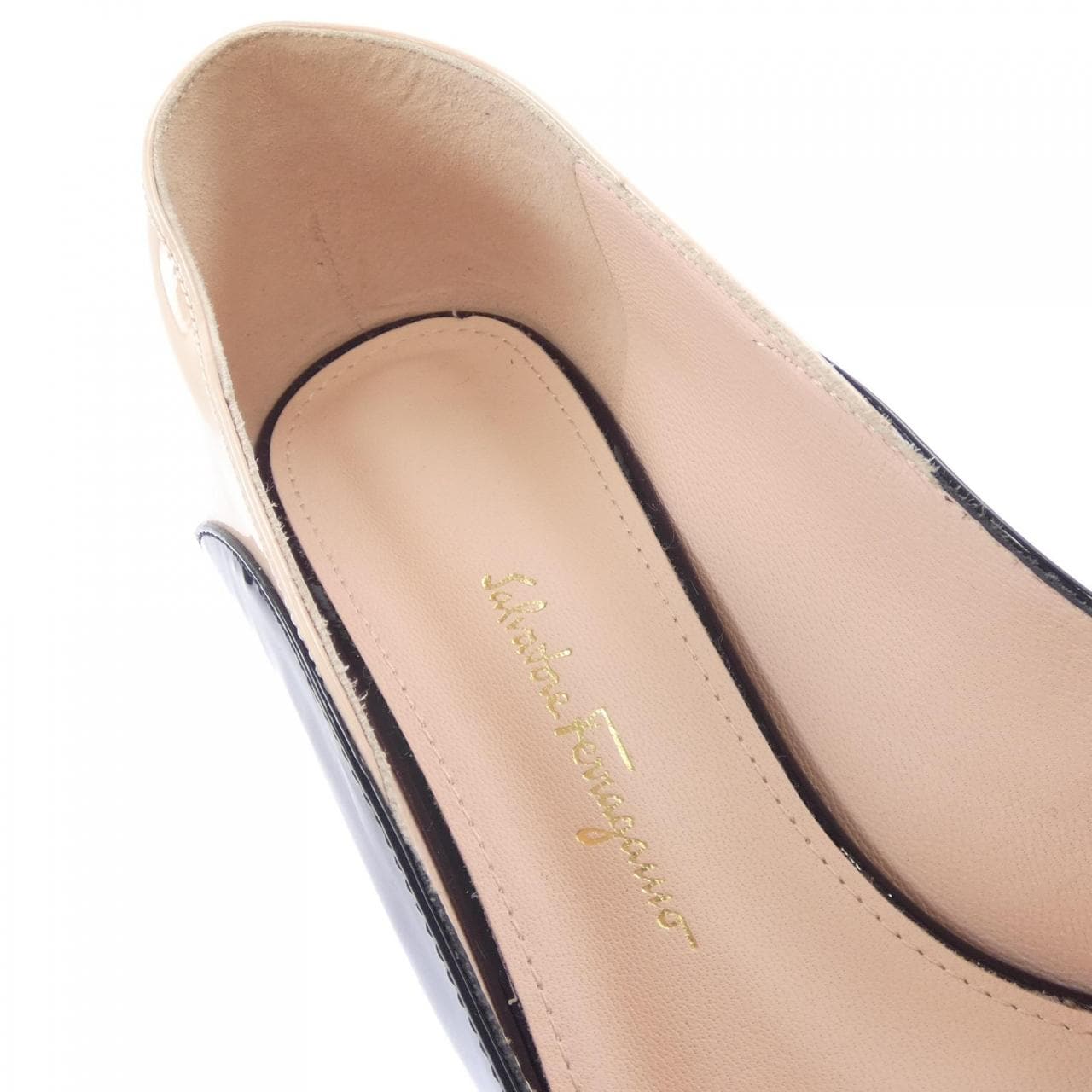 サルヴァトーレフェラガモ SALVATORE FERRAGAMO パンプス