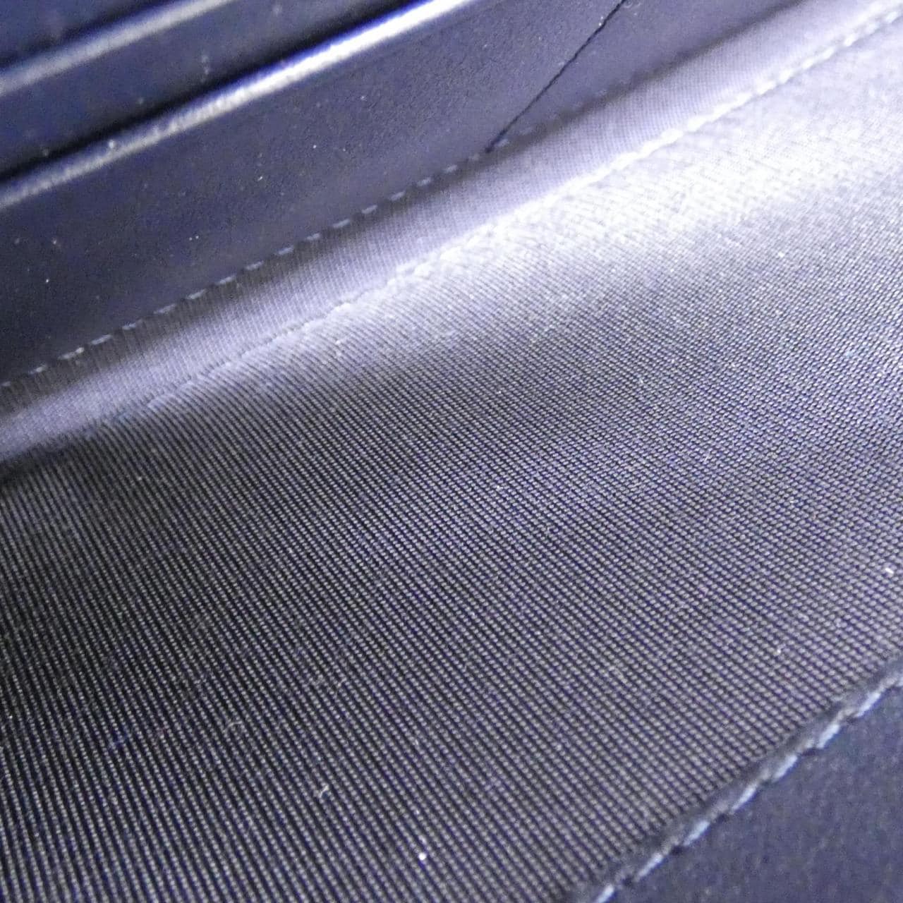 シャネル ドーヴィル ライン 81976 財布