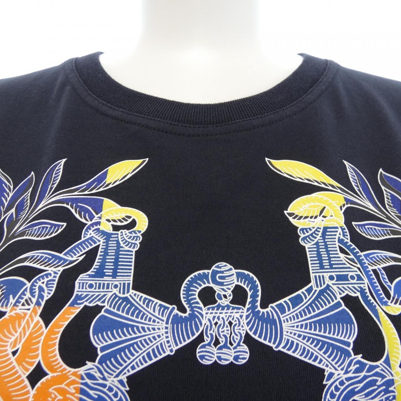 エルメス HERMES DELLA CAVALLERIA 4E4629DA カルトゥッシュ Tシャツ