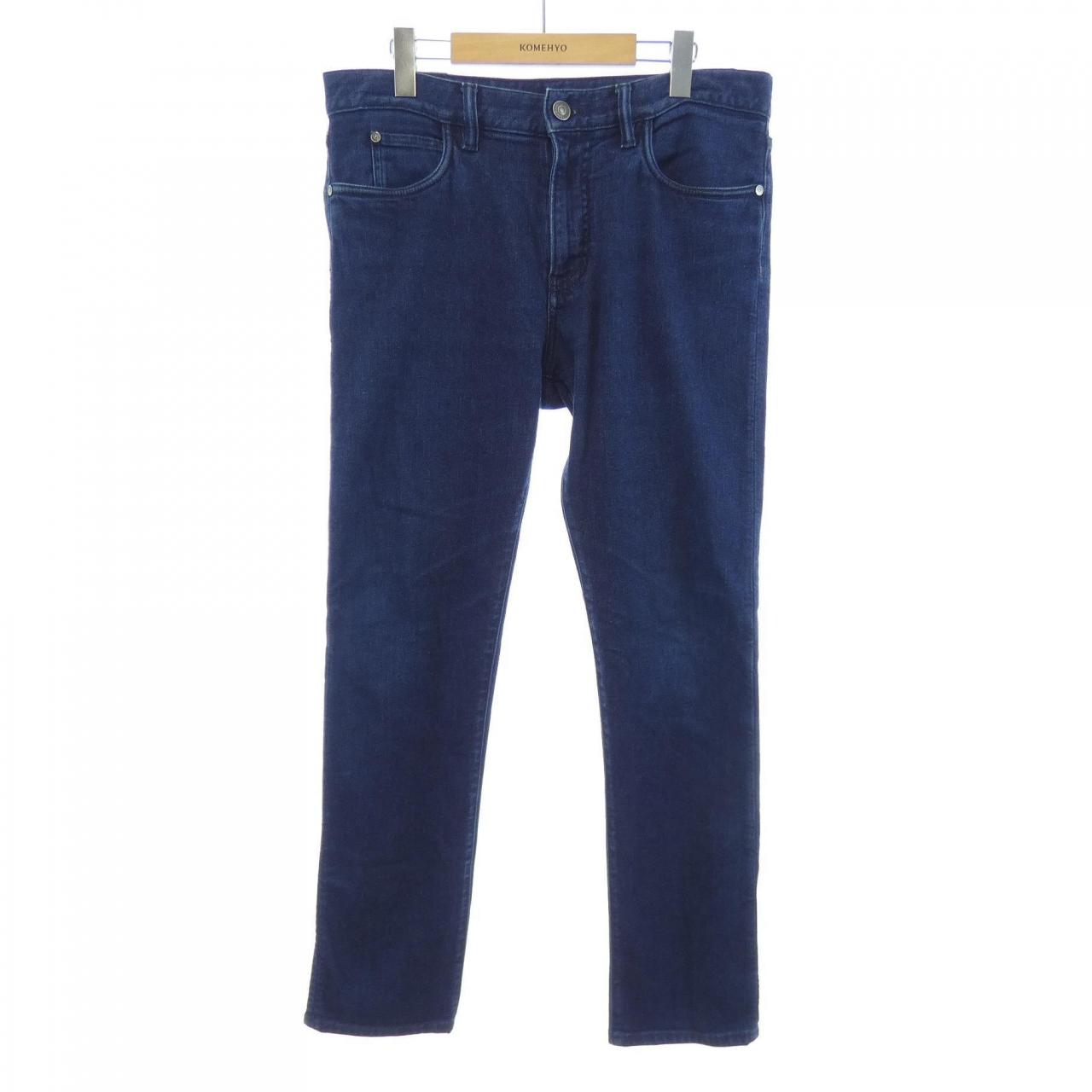 ロロピアーナ Loro Piana FAM2621 ジーンズ