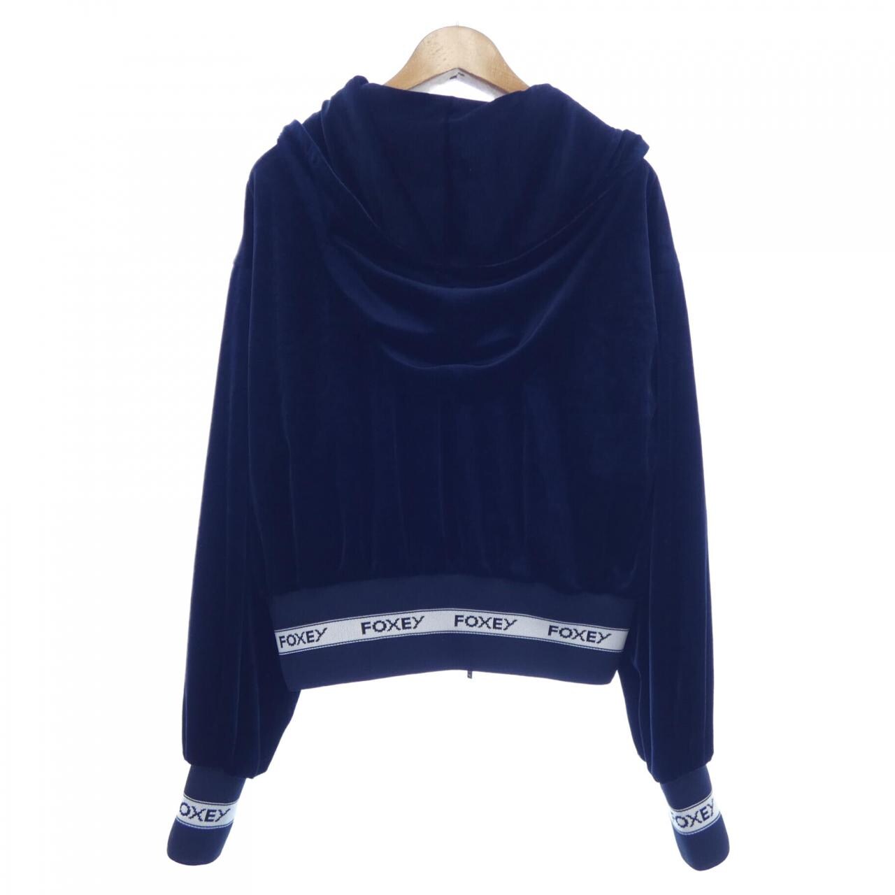 フォクシーニューヨーク FOXEY NEW YORK パーカー