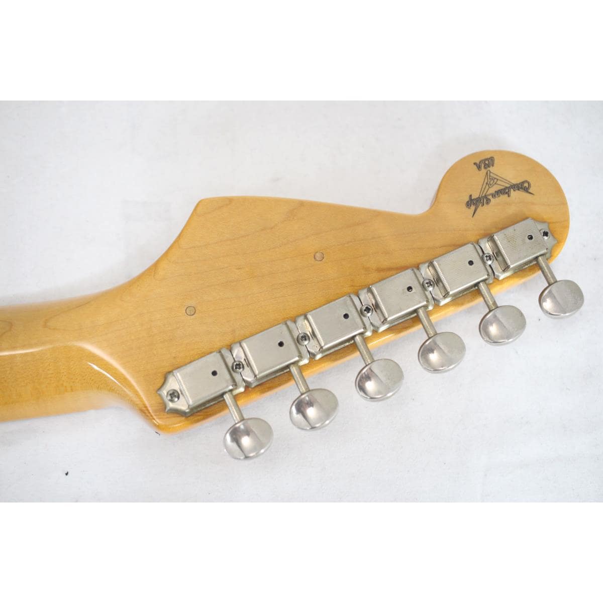 ＦＥＮＤＥＲ　ＣＵＳＴＯＭ　ＳＨＯＰ　　１９５７　ＳＴＲＡＴＯＣＡＳＴＥＲ
