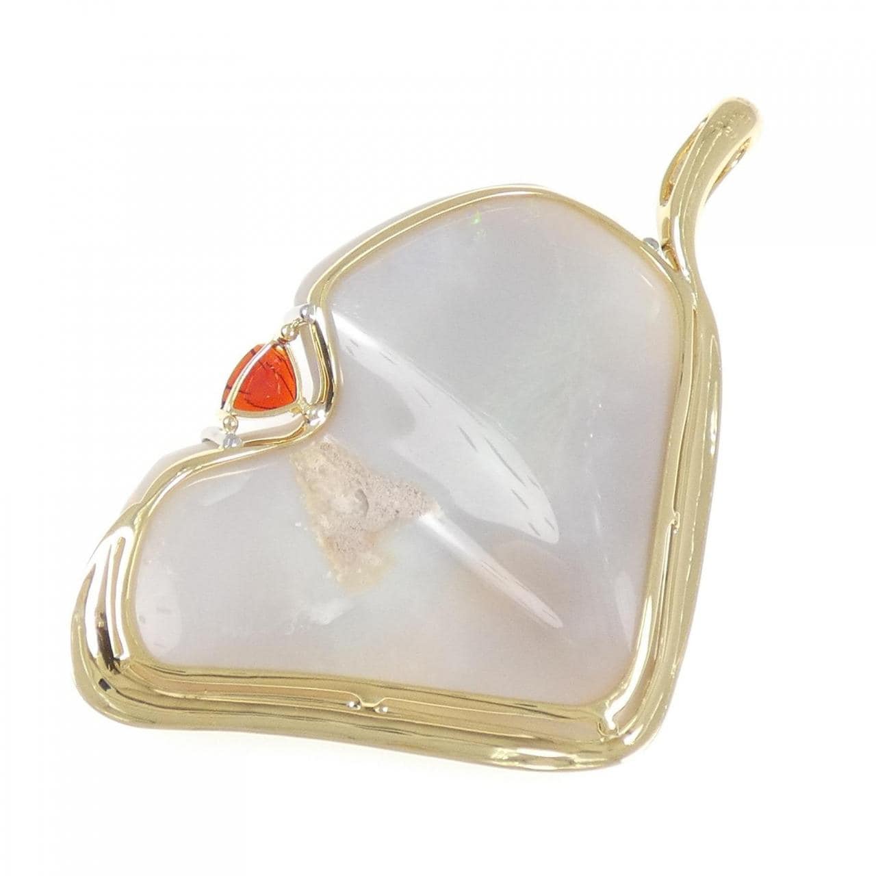 K18YG/PT900 オパール ペンダント 212.89CT