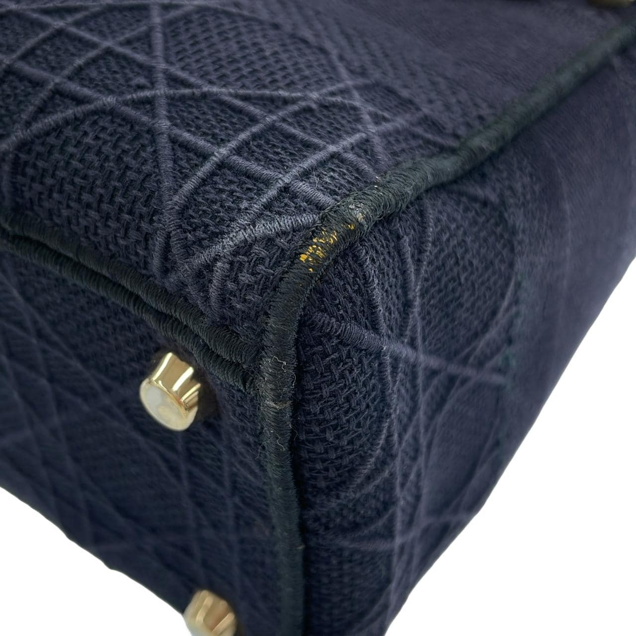 クリスチャンディオール レディ D-ライト ミディアム M0565OREY バッグ