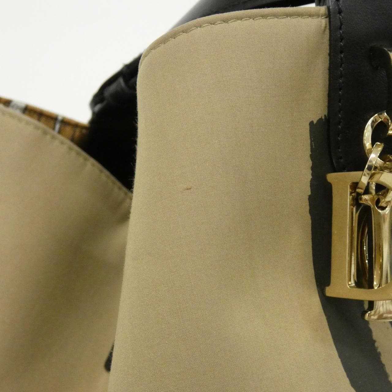 Christian DIOR DIOR Toujour 中 M2821OZCF 包袋