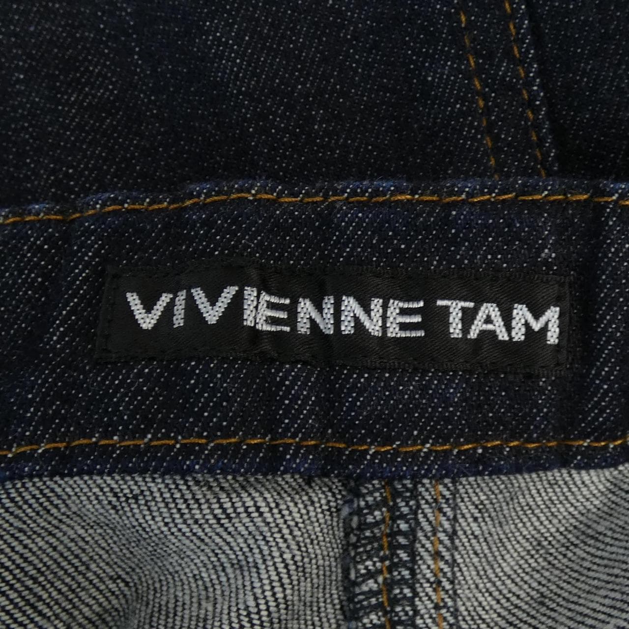 VIVIENNE TAM Skirt