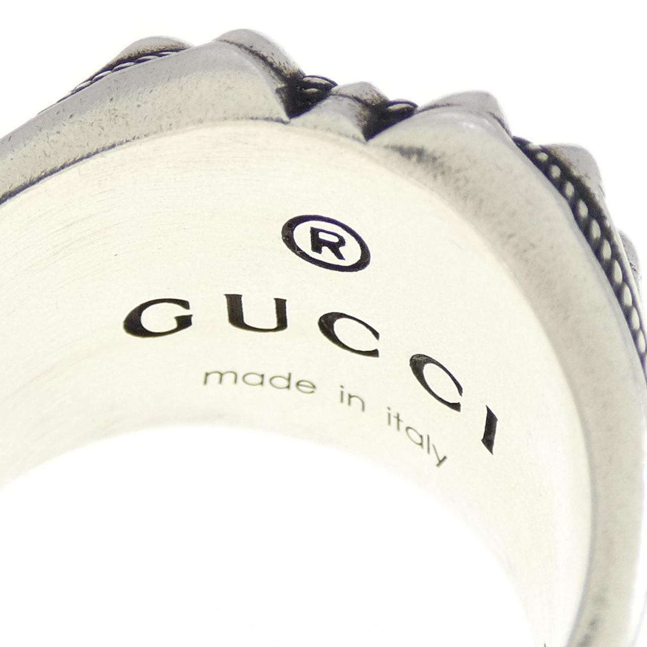 Gucci Heart Resin Ring