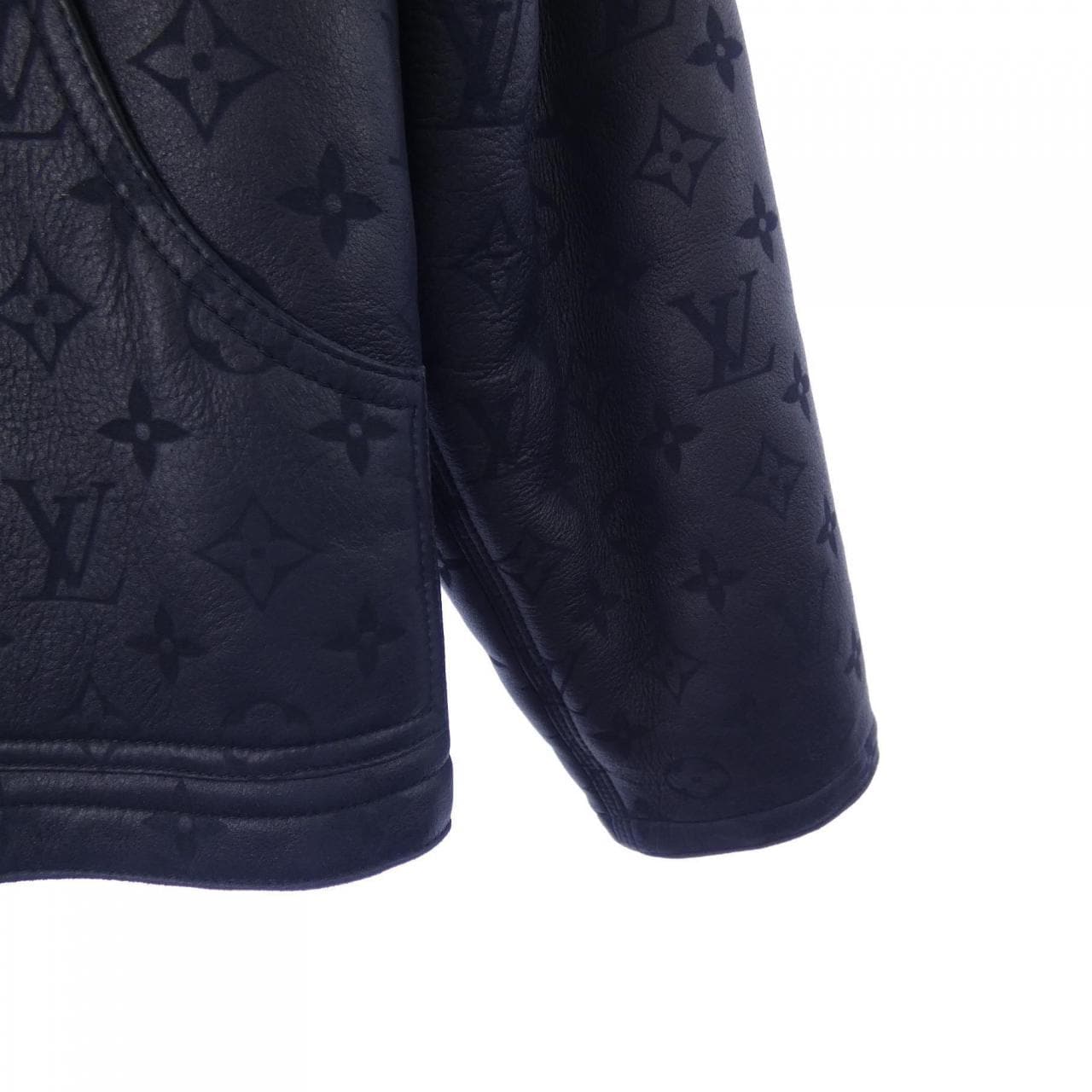 ルイヴィトン LOUIS VUITTON LVSEモノグラムシアリング HML42EYGL ムートンジャケット