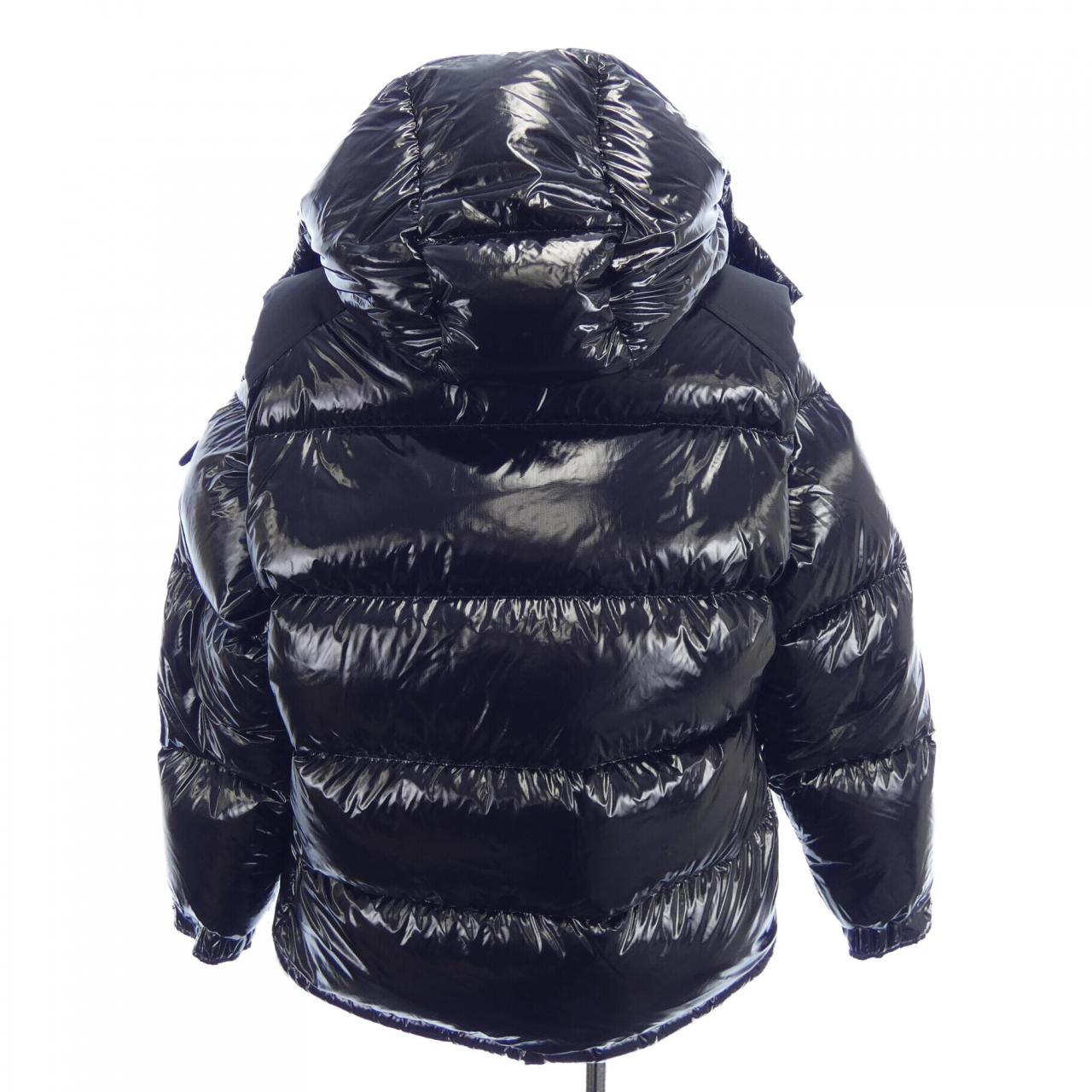 モンクレール MONCLER ダウンジャケット