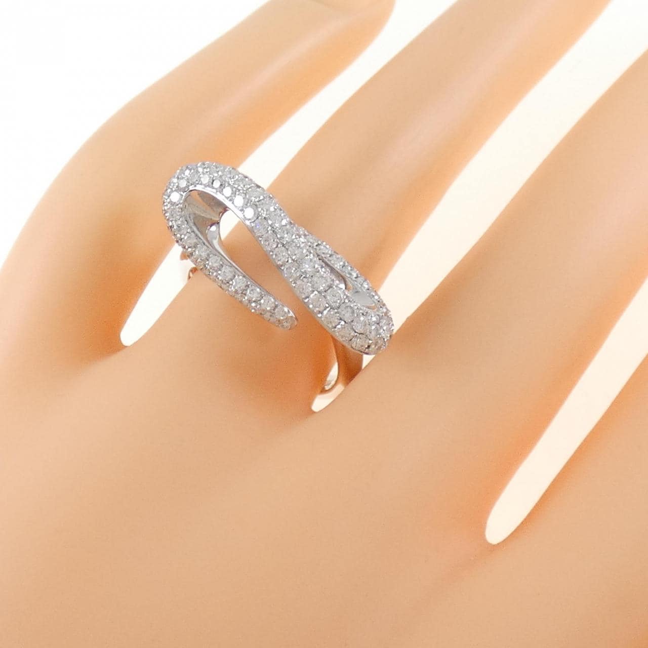 750WG ダイヤモンド リング 1.11CT